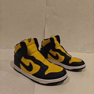 NIKE SACAI x WMNS Dunk NikeLab Lux 'Varsity Maize Navy' Women's Size 8 US